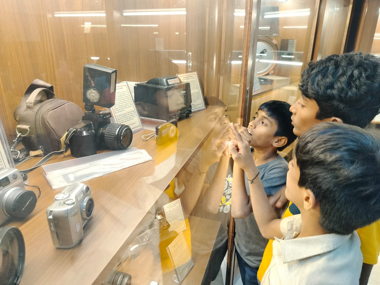 The students of Kaliyuva Mane visited the EMRC Museum on January 15, 2025