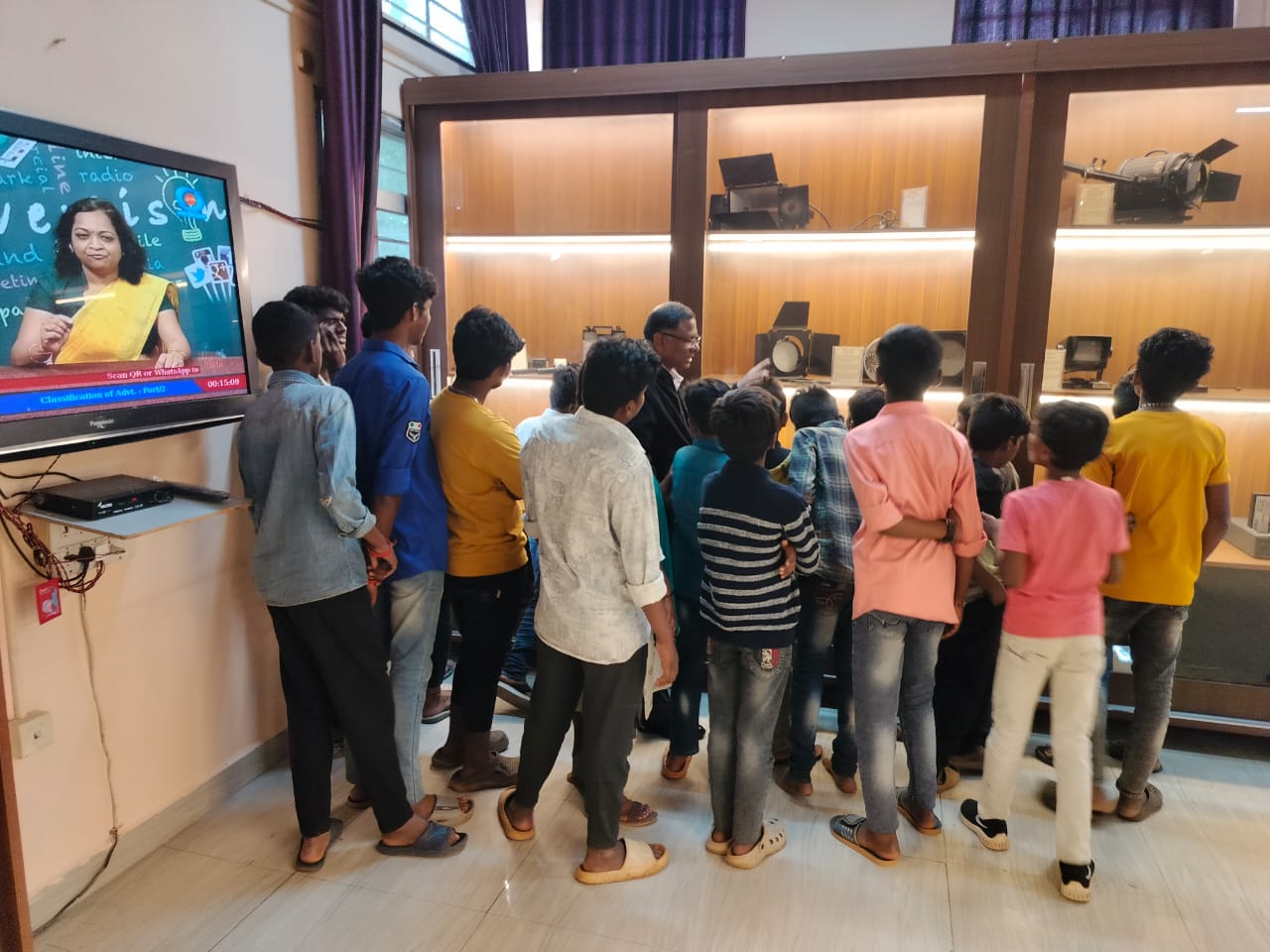 The students of Kaliyuva Mane visited the EMRC Museum on January 15, 2025