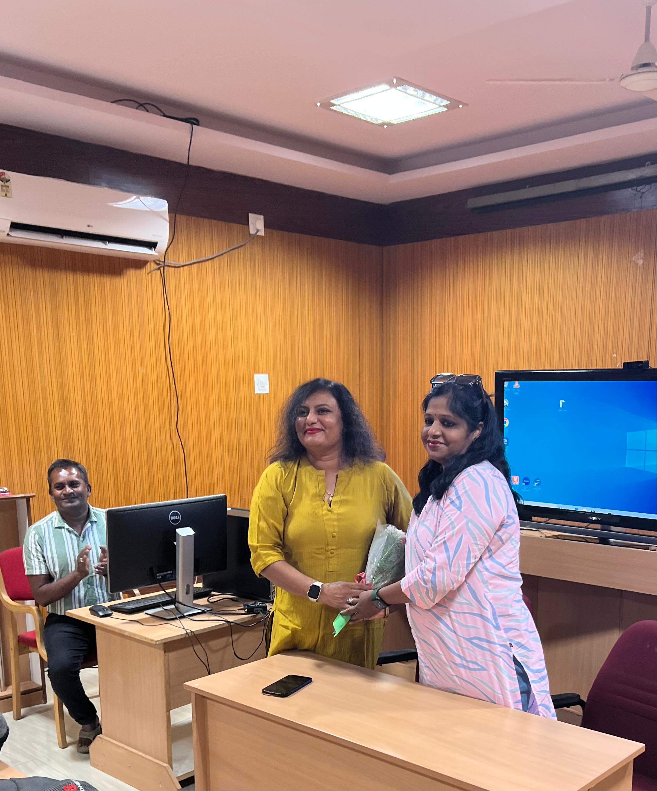 ommunication students from Bangalore University visited Educational Multimedia Research Center(EMRC) Mysore